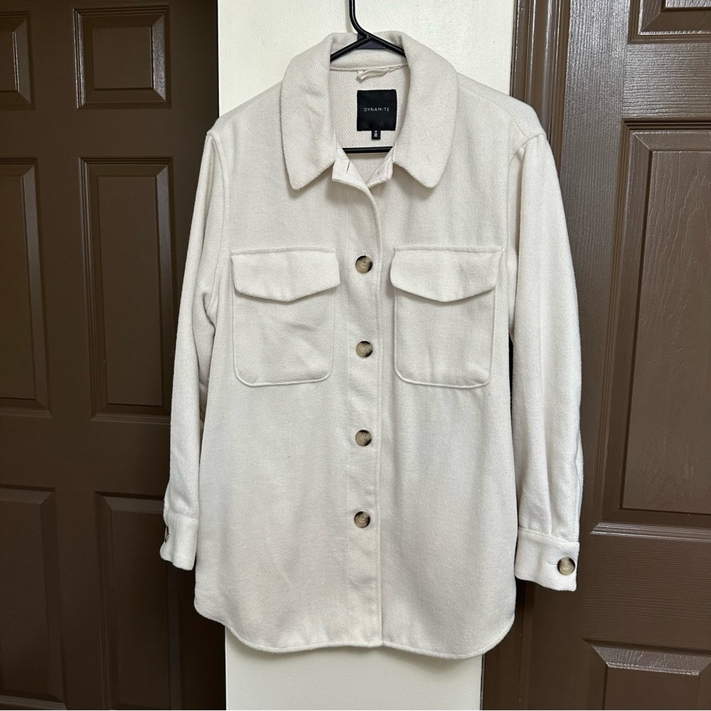 Cream Shacket - Picture 4 of 6